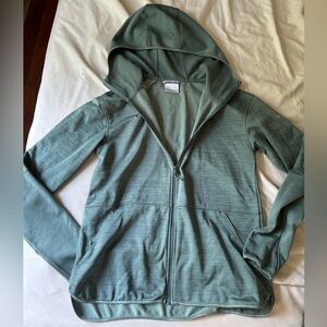 Women’s Columbia Sweatshirt